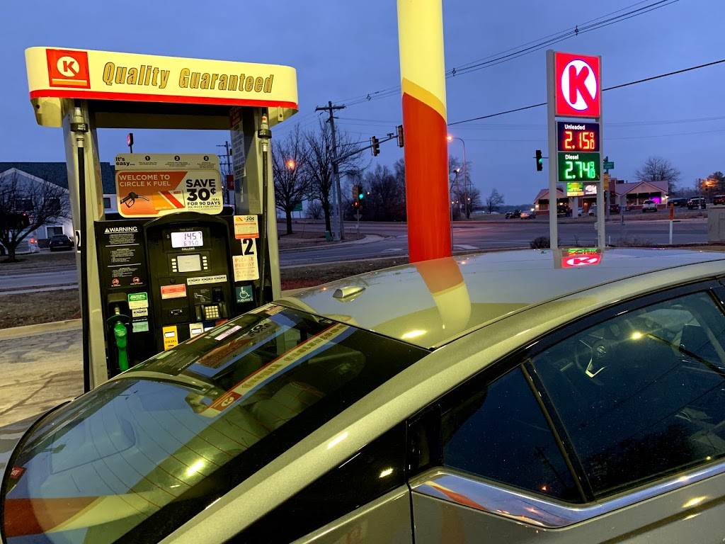 Circle K | meal takeaway | 2011 N Lincoln Ave, Urbana, IL 61801, USA | 2173650252 OR +1 217-365-0252