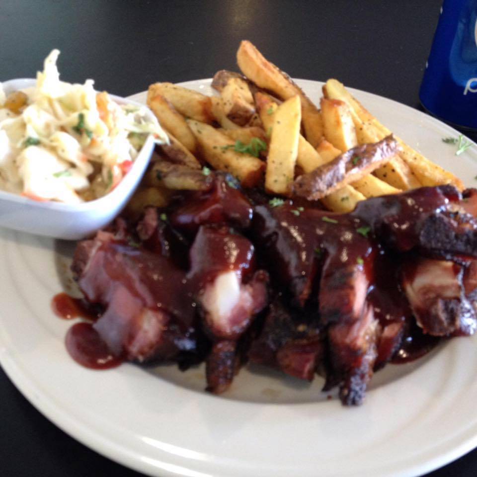 Dialos Cafe | restaurant | 1924 M-139, Benton Harbor, MI 49022, USA | 2697577200 OR +1 269-757-7200