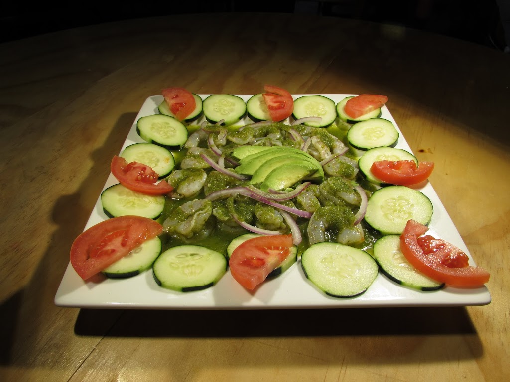 Mariscos Xalos | restaurant | 2650 Alum Rock Ave, San Jose, CA 95116, USA | 4086493342 OR +1 408-649-3342