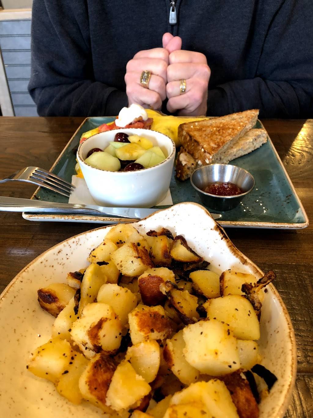 First Watch - Dunwoody | restaurant | 1317 Dunwoody Village Pkwy #101, Dunwoody, GA 30338, USA | 6784433447 OR +1 678-443-3447