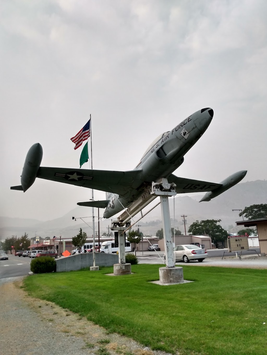 Camperos | restaurant | 301 Main Ave, Brewster, WA 98812, USA | 5096892183 OR +1 509-689-2183