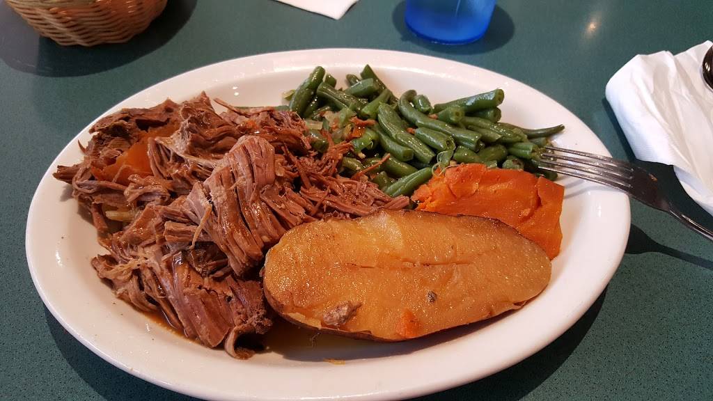 Cindys on 34 | restaurant | 1300 Raymond Dr, Mendota, IL 61342, USA | 8155399000 OR +1 815-539-9000