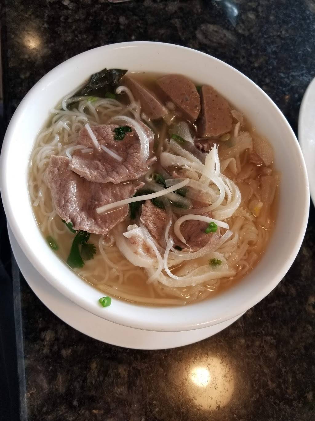 Silver Chopsticks | restaurant | 10580 N McCarran Blvd, Reno, NV 89503, USA | 7754242121 OR +1 775-424-2121