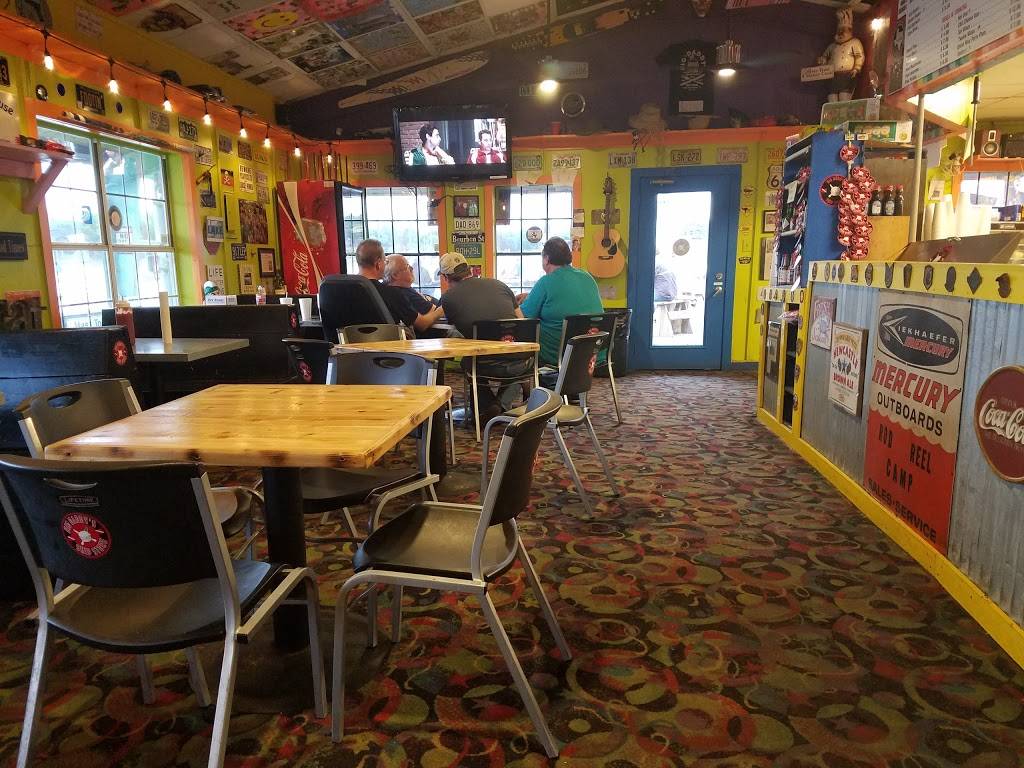 Big Daddys Ship Store | restaurant | 2500 Oak Grove Loop S #200, Grapevine, TX 76051, USA | 8174811237 OR +1 817-481-1237