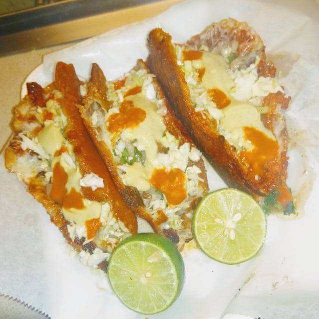 Comiendo Con memo | restaurant | 7145 S 51st Ave, Laveen Village, AZ 85339, USA | 6028268652 OR +1 602-826-8652