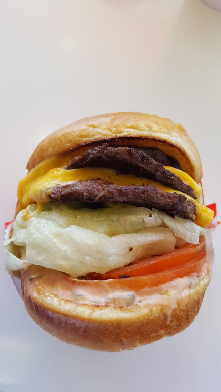 In-N-Out Burger | restaurant | 5581 Lone Tree Way, Brentwood, CA 94513, USA | 8007861000 OR +1 800-786-1000