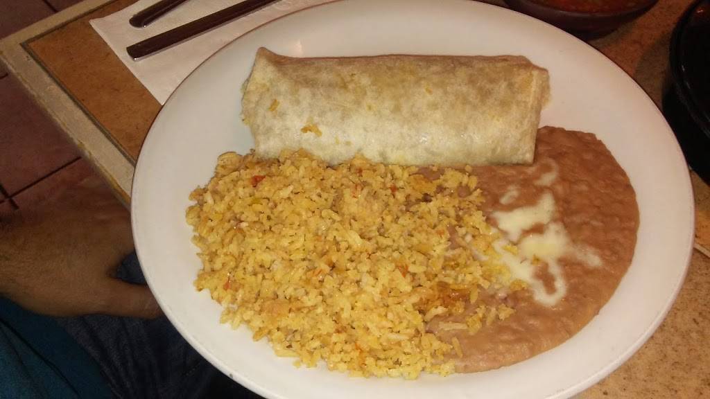 Franciscos | restaurant | 2280 Myers St, Oroville, CA 95966, USA | 5305343511 OR +1 530-534-3511