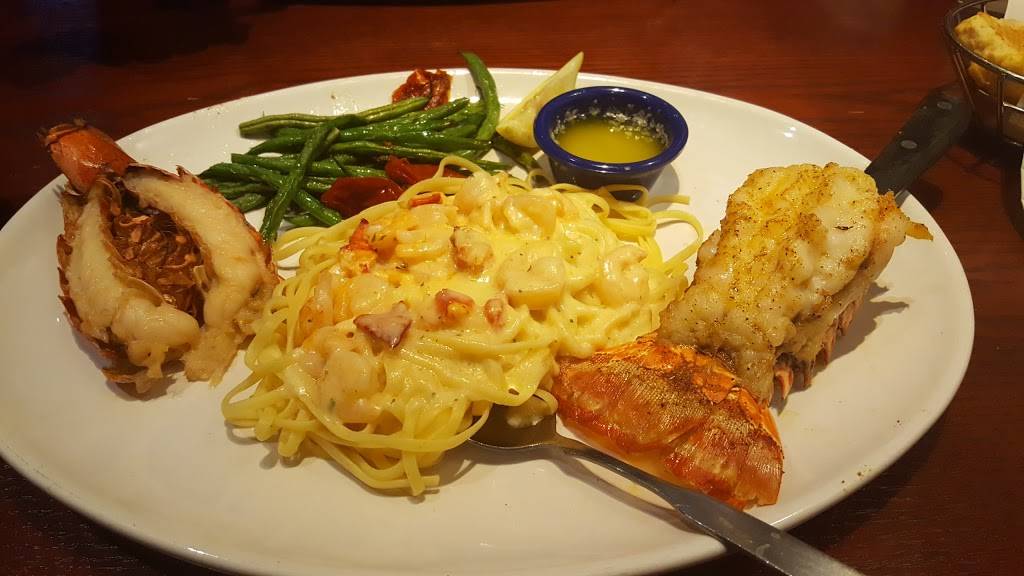 Red Lobster | restaurant | 709 Independence Blvd, Virginia Beach, VA 23455, USA | 7574901671 OR +1 757-490-1671