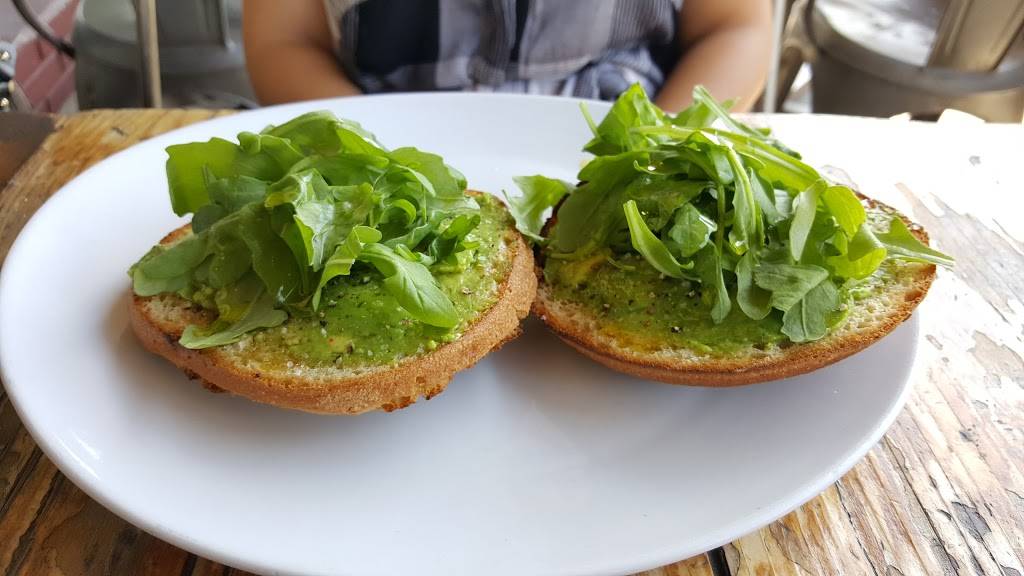 Javista Organic Coffee Bar | cafe | 6707 Sunset Blvd, Hollywood, CA 90028, USA | 3234646707 OR +1 323-464-6707