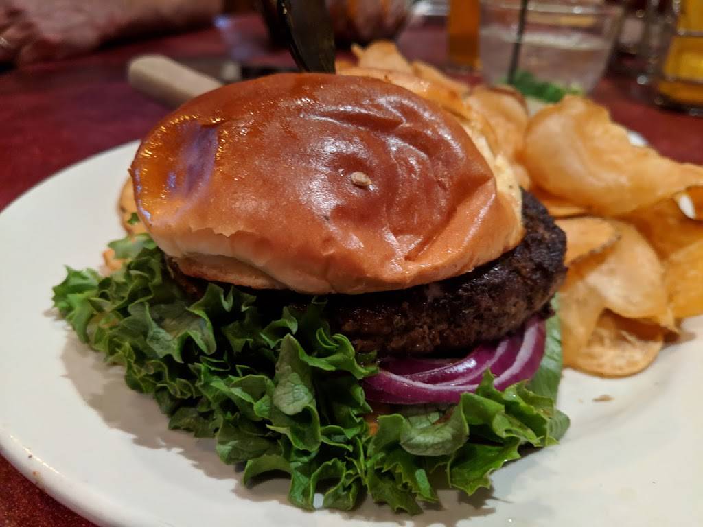 Jocks & Jills | restaurant | 4109 S Stream Blvd, Charlotte, NC 28217, USA | 7044230001 OR +1 704-423-0001