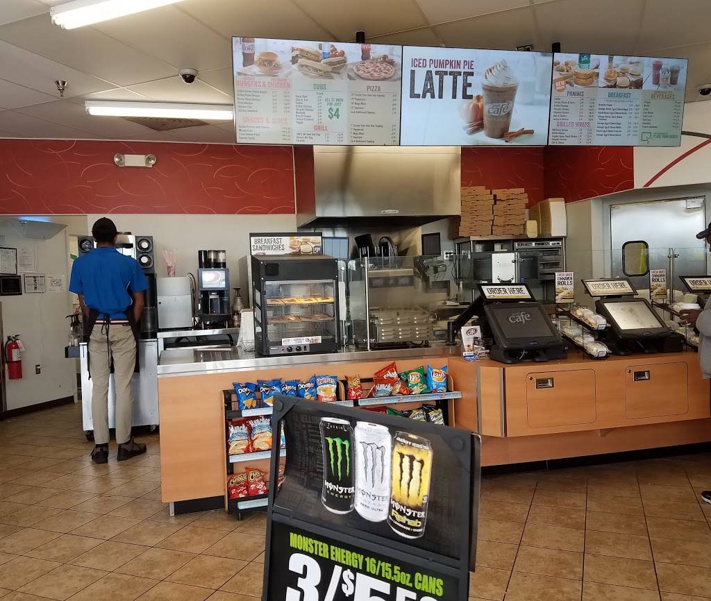 Speedy Café | restaurant | 2110 Orchard Rd, Montgomery, IL 60538, USA | 6303016061 OR +1 630-301-6061