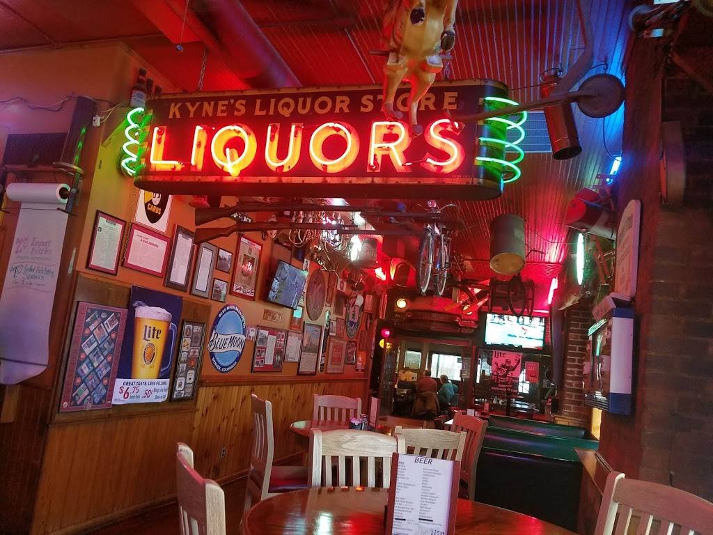 Spring Street Bar & Grill | restaurant | 300 S Spring St, Louisville, KY 40206, USA | 5025846630 OR +1 502-584-6630