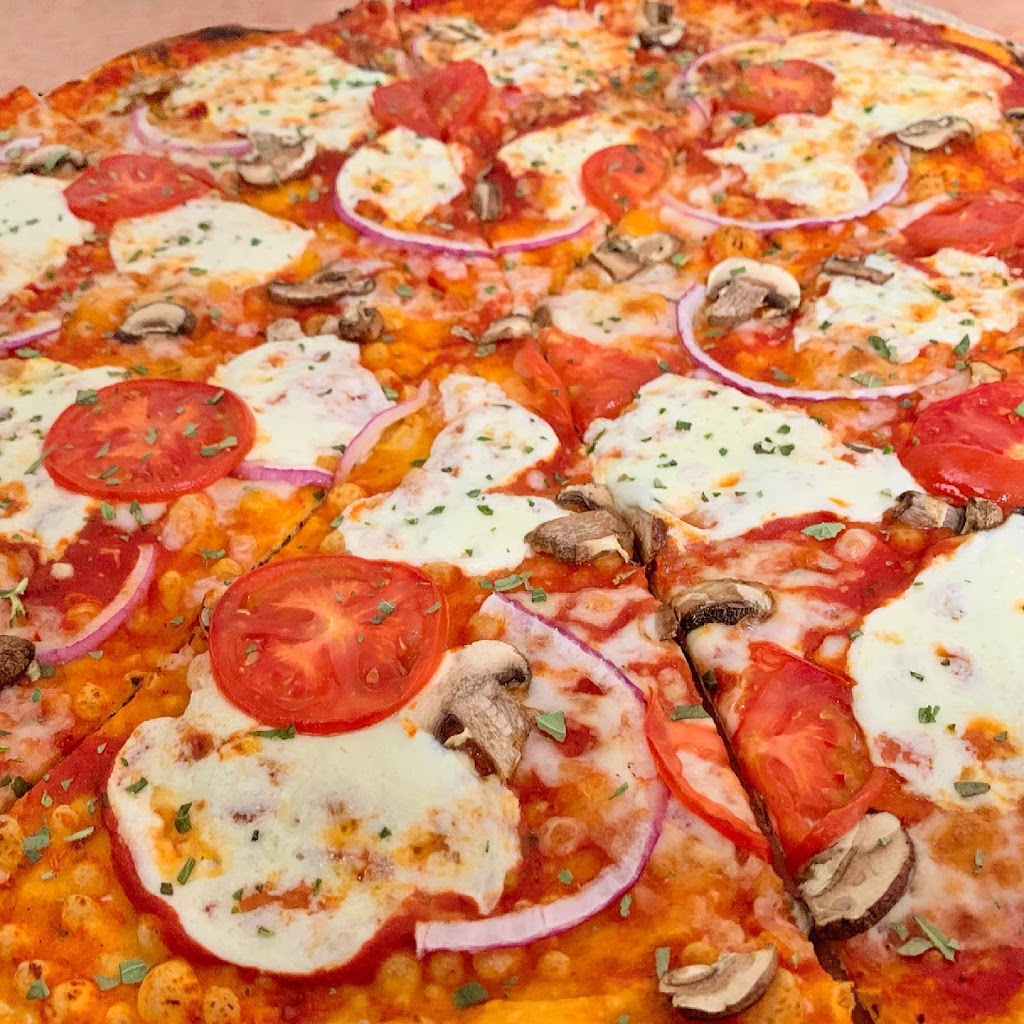 Rock & Roll Pizzeria | restaurant | 6501 Arena Blvd Suite 108, Laredo, TX 78041, USA | 9565682400 OR +1 956-568-2400