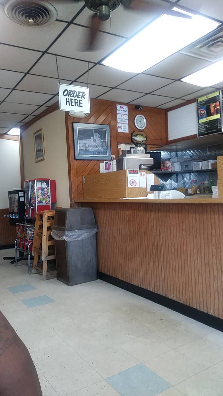 T & G Gyros | restaurant | 13001 Western Ave, Blue Island, IL 60406, USA | 7085977880 OR +1 708-597-7880