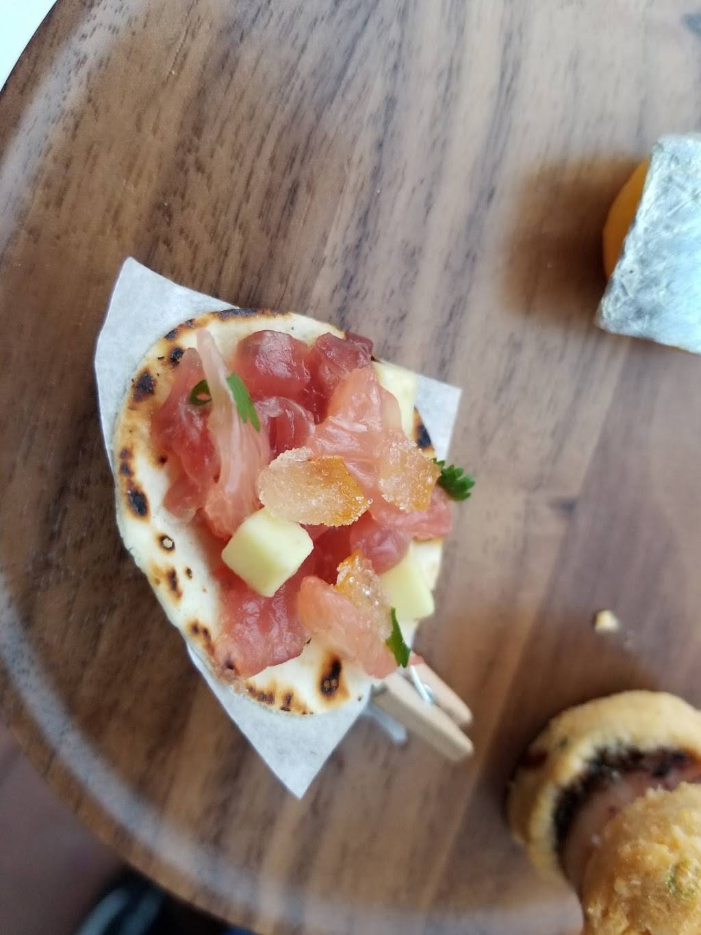 Binkleys Restaurant | restaurant | 2320 E Osborn Rd, Phoenix, AZ 85016, USA | 6023884874 OR +1 602-388-4874