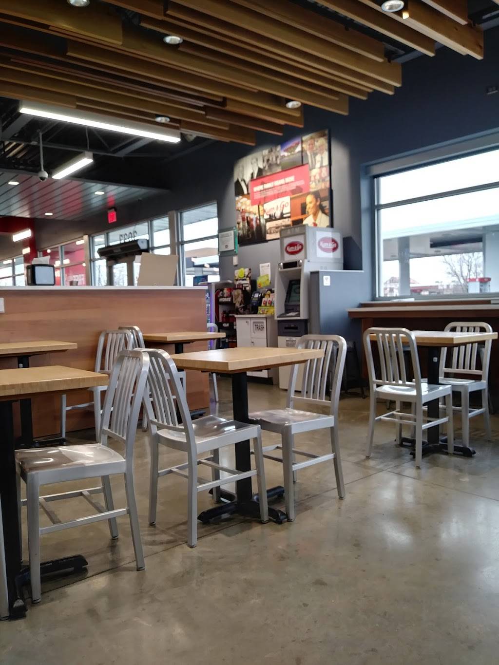 Kum & Go | meal takeaway | 3033 8th Ave, Evans, CO 80620, USA | 9703529268 OR +1 970-352-9268