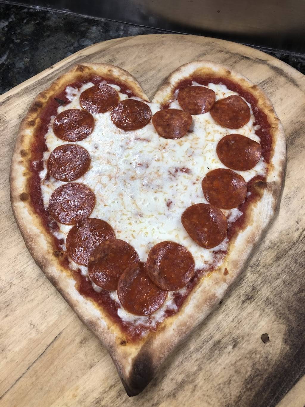 Vinnies Pizzeria Ristorante | restaurant | 406 Main St, Boonton, NJ 07005, USA | 9733343400 OR +1 973-334-3400