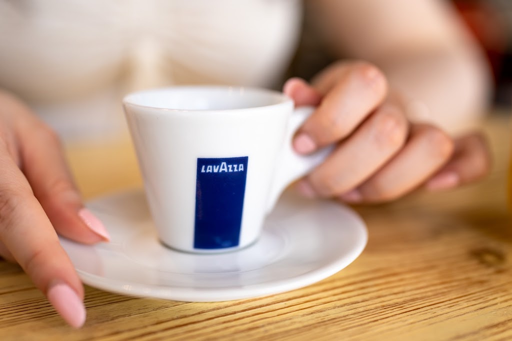 Chef Sucre Café | cafe | 475 Biltmore Way #104B, Coral Gables, FL 33134, USA | 3054442025 OR +1 305-444-2025