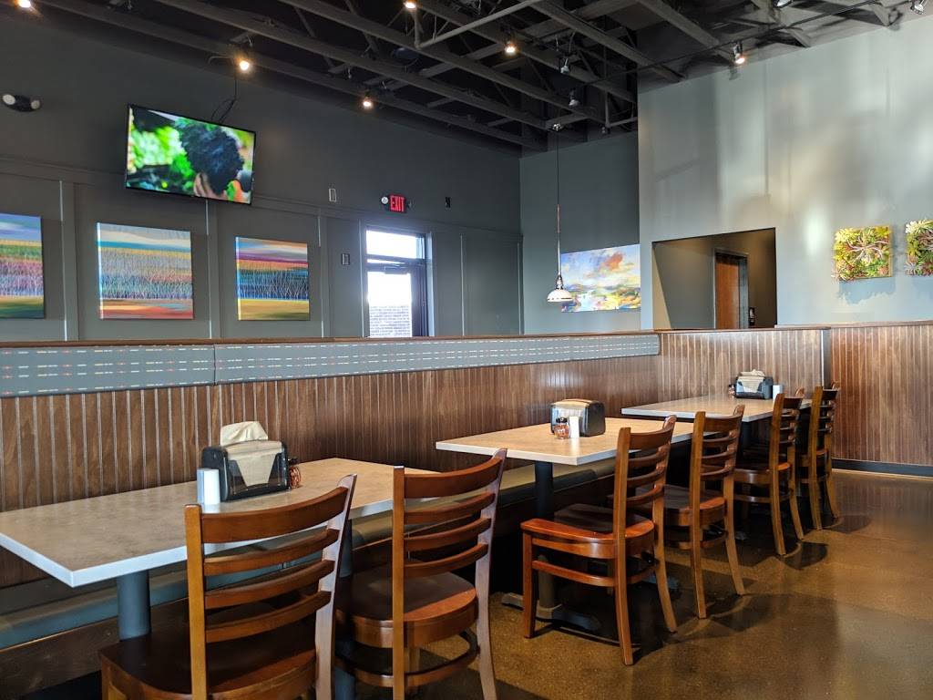 Chicagos Pizza | restaurant | 13204 Market Square Dr Suite 102, Fishers, IN 46038, USA | 3172885001 OR +1 317-288-5001