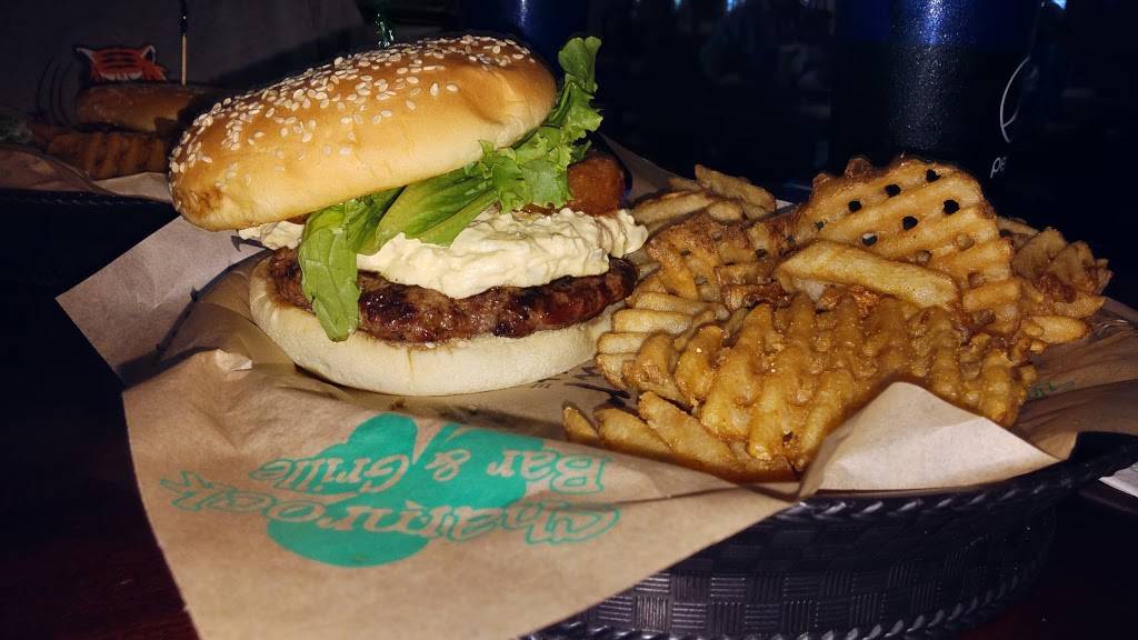 Shamrock Bar & Grille | restaurant | 154 Patchen Dr #87, Lexington, KY 40517, USA | 8592697621 OR +1 859-269-7621