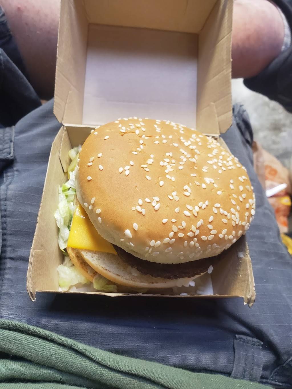 McDonalds | cafe | 15251 E 104th Ave, Commerce City, CO 80022, USA | 3032279939 OR +1 303-227-9939