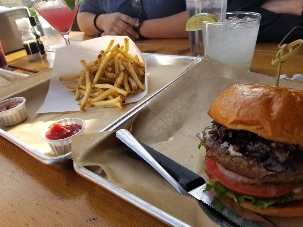 Hopdoddy Burger Bar | restaurant | THE RIM, 17623 La Cantera Pkwy #101, San Antonio, TX 78257, USA | 2104342337 OR +1 210-434-2337