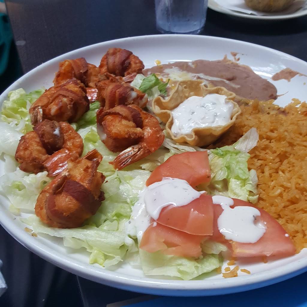 Celias | restaurant | 379 Gellert Blvd, Daly City, CA 94015, USA | 6507556213 OR +1 650-755-6213