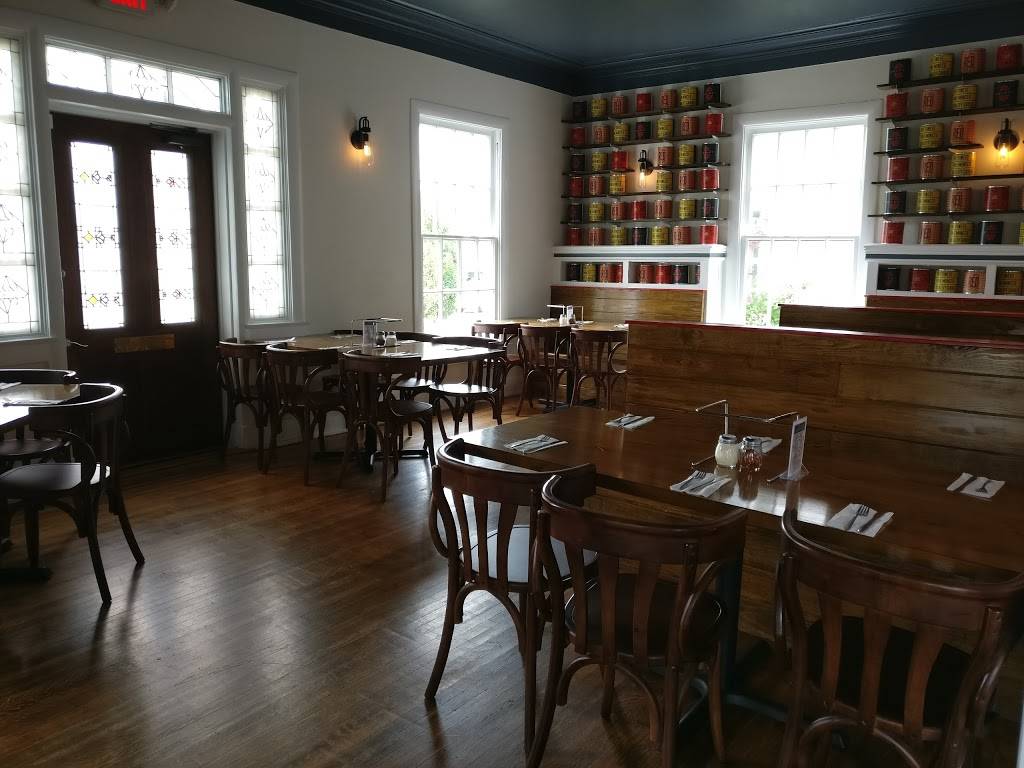 Parlour | restaurant | 131 W Chestnut St, Jeffersonville, IN 47130, USA | 8129147400 OR +1 812-914-7400