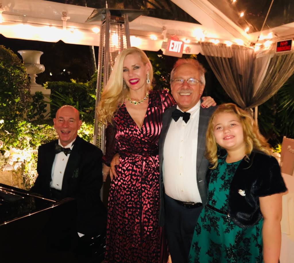 Club-Colette | restaurant | 215 Peruvian Ave, Palm Beach, FL 33480, USA | 5616590537 OR +1 561-659-0537