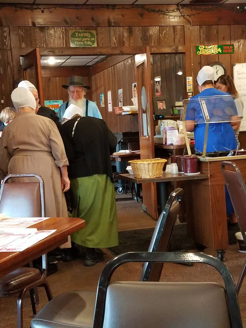 Charger House Restaurant | restaurant | 111 US-6, Ligonier, IN 46767, USA | 2608944000 OR +1 260-894-4000