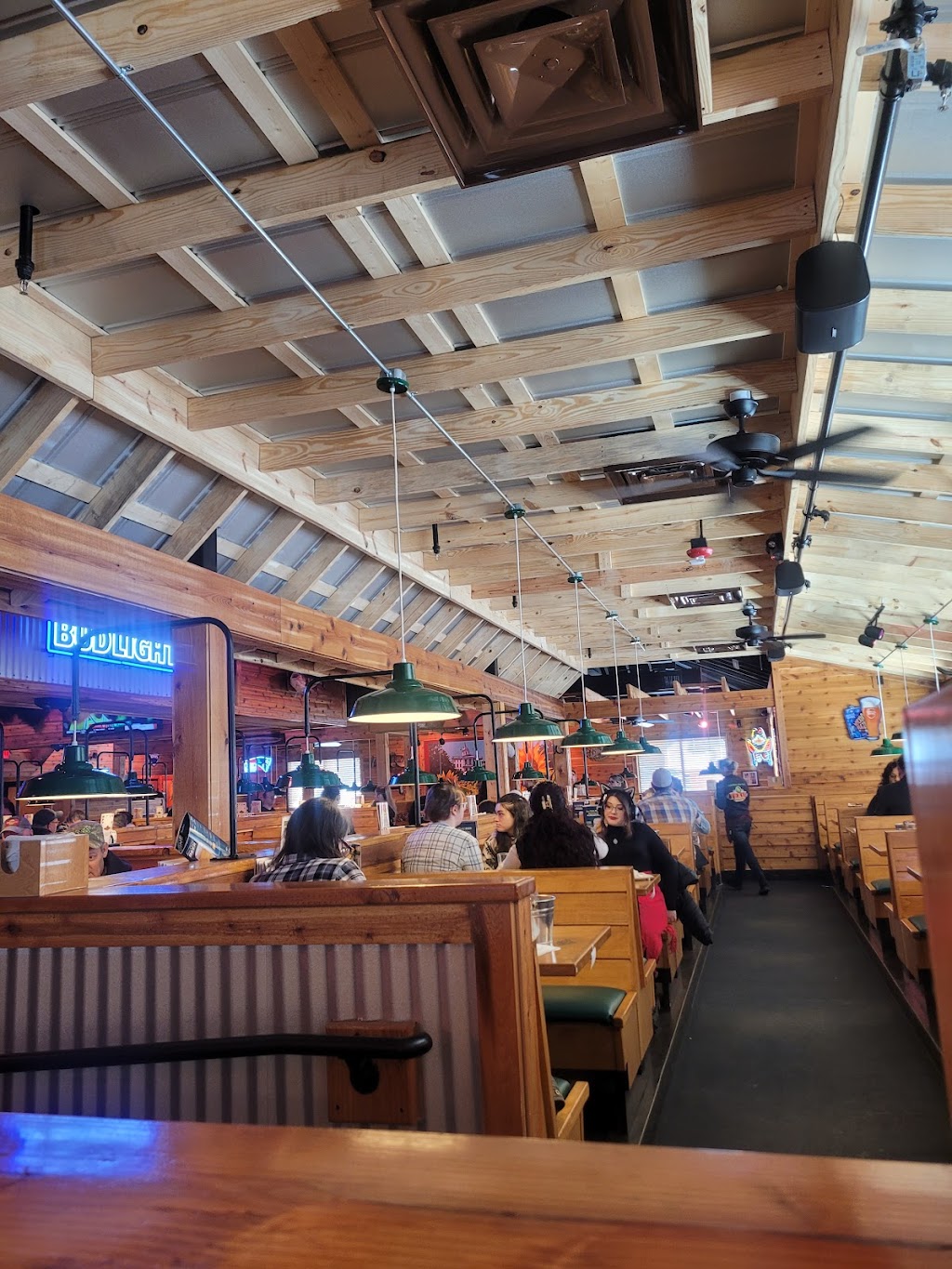 Texas Roadhouse | restaurant | 317 Loudon Rd, Concord, NH 03301, USA | 6037045254 OR +1 603-704-5254