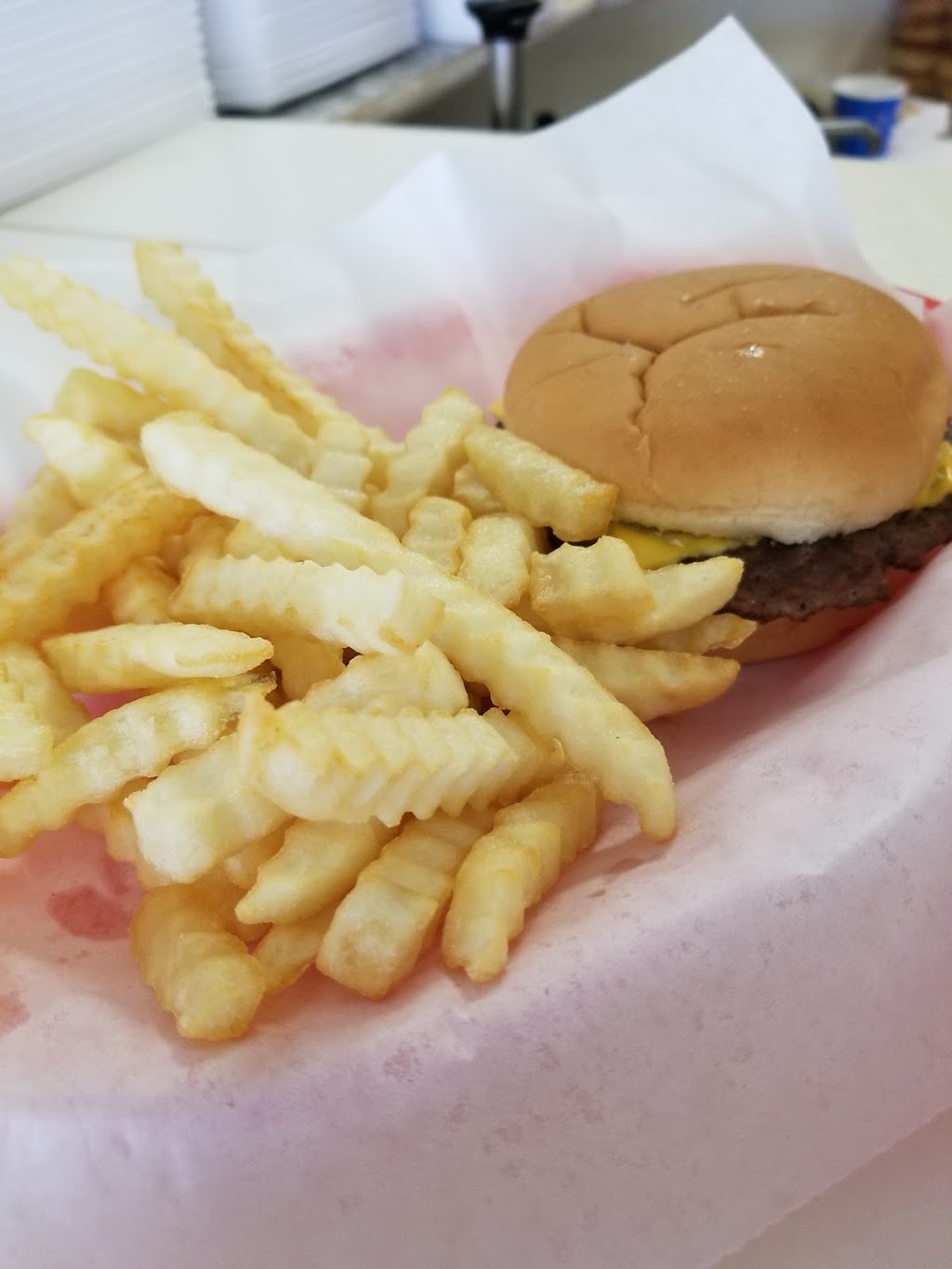 Valley Drive Inn | restaurant | 420 11th St, Correctionville, IA 51016, USA | 7123724587 OR +1 712-372-4587