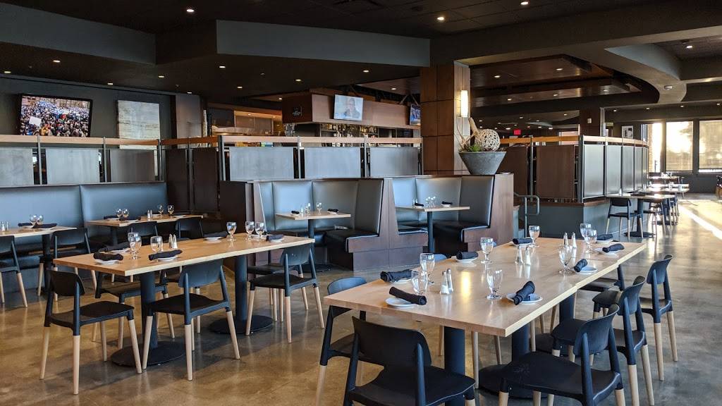 Regatta Grille | restaurant | 1520 E Lakeshore Dr, Storm Lake, IA 50588, USA | 7122135800 OR +1 712-213-5800