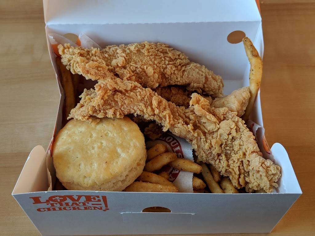 Popeyes Louisiana Kitchen | restaurant | 1775 San Pablo Ave, Berkeley, CA 94702, USA | 5109827353 OR +1 510-982-7353