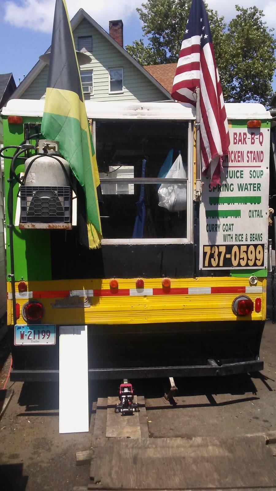 Glens Barbeque And Jerk | restaurant | 945 Ella T Grasso Blvd, New Haven, CT 06519, USA | 2037370599 OR +1 203-737-0599