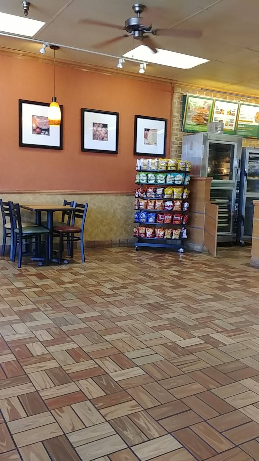 Subway | restaurant | 4831 E McKinley Ave, Fresno, CA 93703, USA | 5594531070 OR +1 559-453-1070