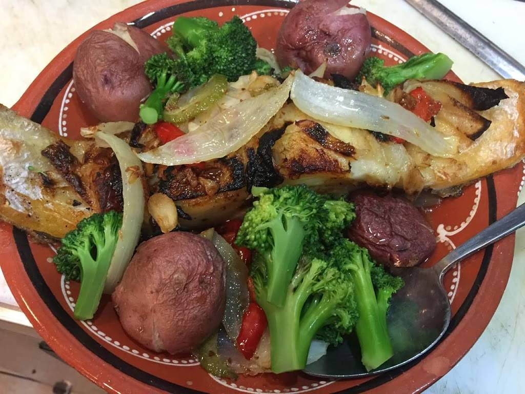 Peniel Shalom | restaurant | 950 Cross Ave, Elizabeth, NJ 07208, USA | 9084694770 OR +1 908-469-4770