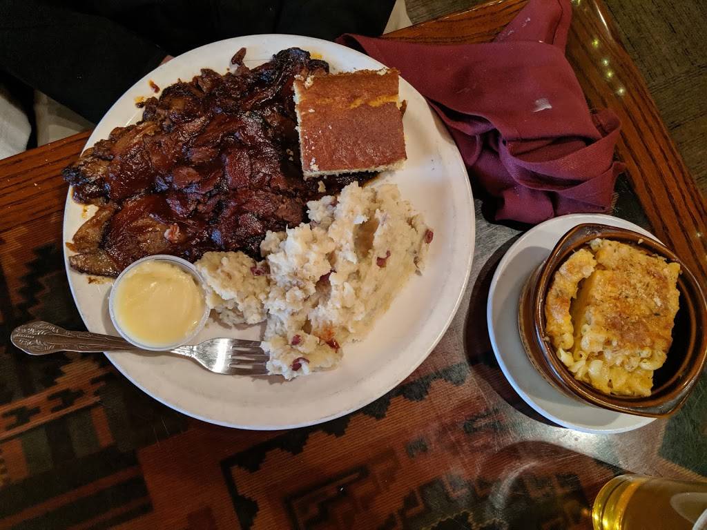 Brunswick BBQ & Brew | restaurant | 3925 NY-2, Troy, NY 12180, USA | 5182799993 OR +1 518-279-9993