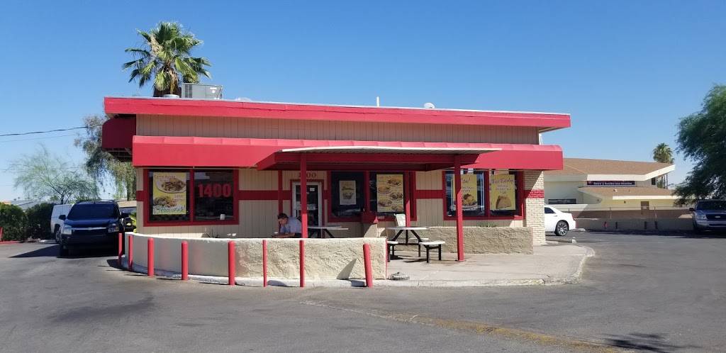 El Potosino Mexican food | restaurant | 1400 W Prince Rd, Tucson, AZ 85705, USA | 5202926969 OR +1 520-292-6969