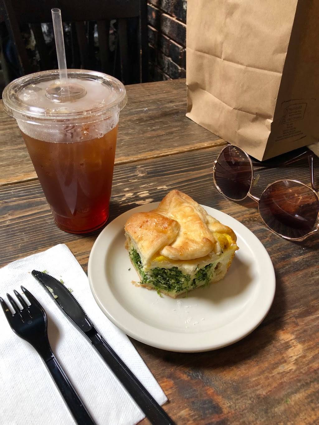 Latham Bakery | restaurant | 106 E Main St, Forney, TX 75126, USA | 4697204529 OR +1 469-720-4529