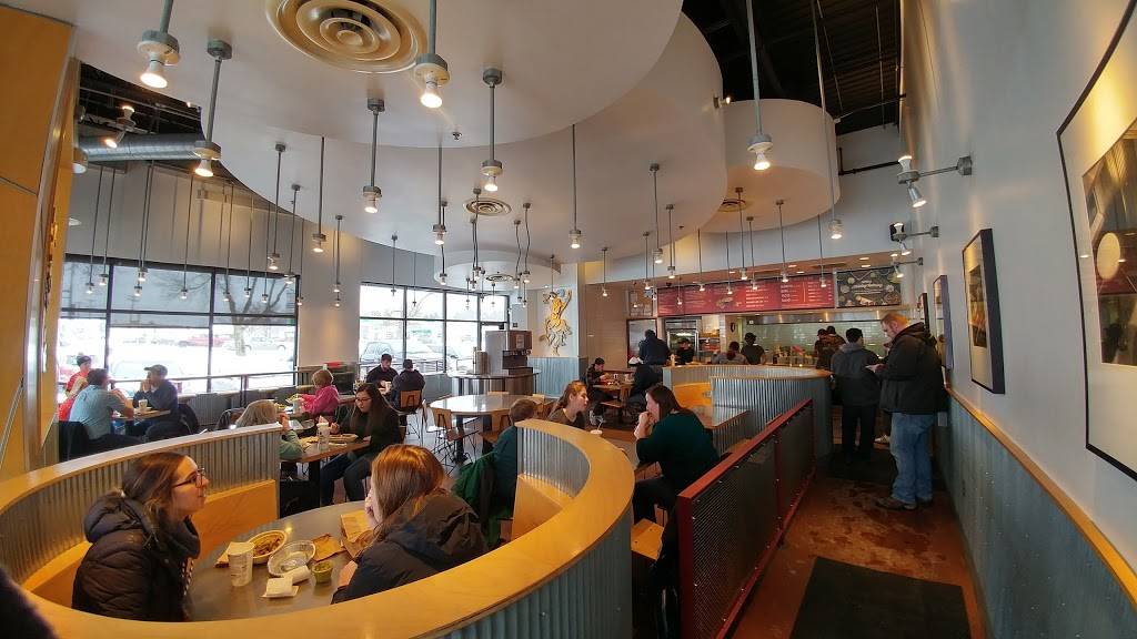 Chipotle Mexican Grill | restaurant | 2303 White Bear Ave, N Ste H, Maplewood, MN 55109, USA | 6517772155 OR +1 651-777-2155