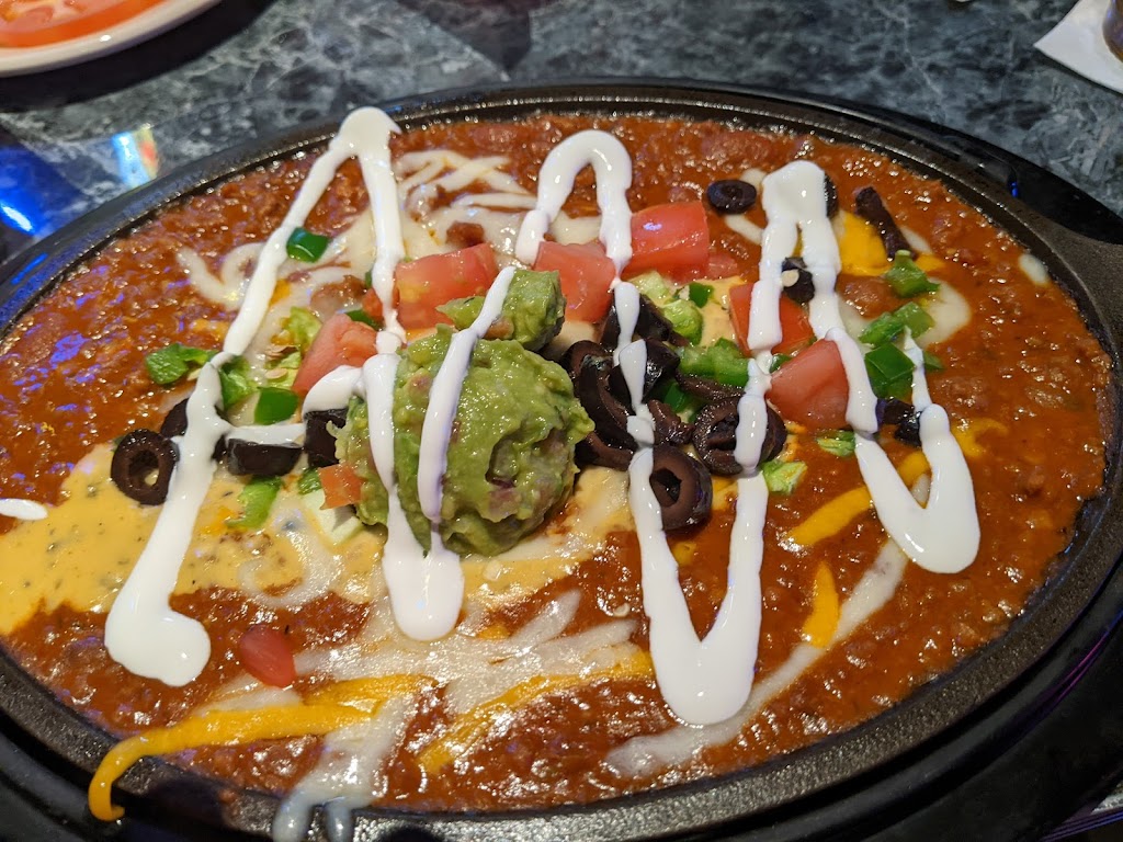 Bubbas 33 | restaurant | 2813 W Interstate 40 Frontage Rd, Amarillo, TX 79109, USA | 8063530033 OR +1 806-353-0033