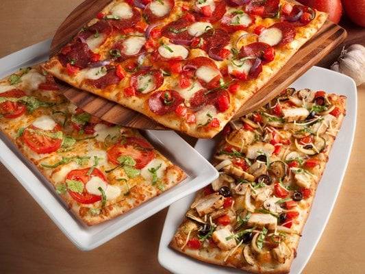 Round Table Pizza | meal delivery | 4935 Junipero Serra Blvd, Colma, CA 94014, USA | 6509941140 OR +1 650-994-1140