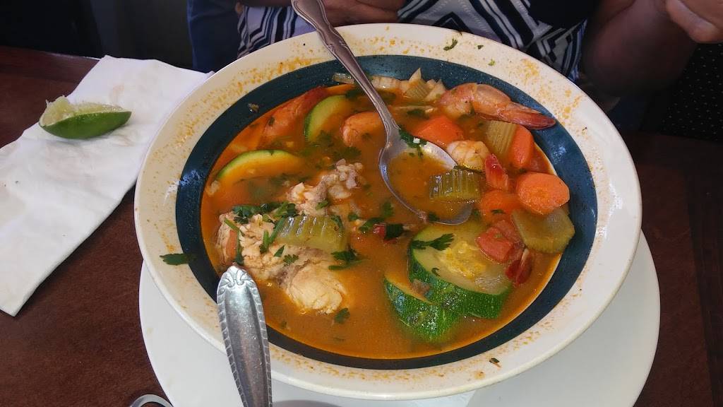 La Esquinita Taqueria | restaurant | 6924 W Grand Ave, Chicago, IL 60707, USA | 7734174198 OR +1 773-417-4198