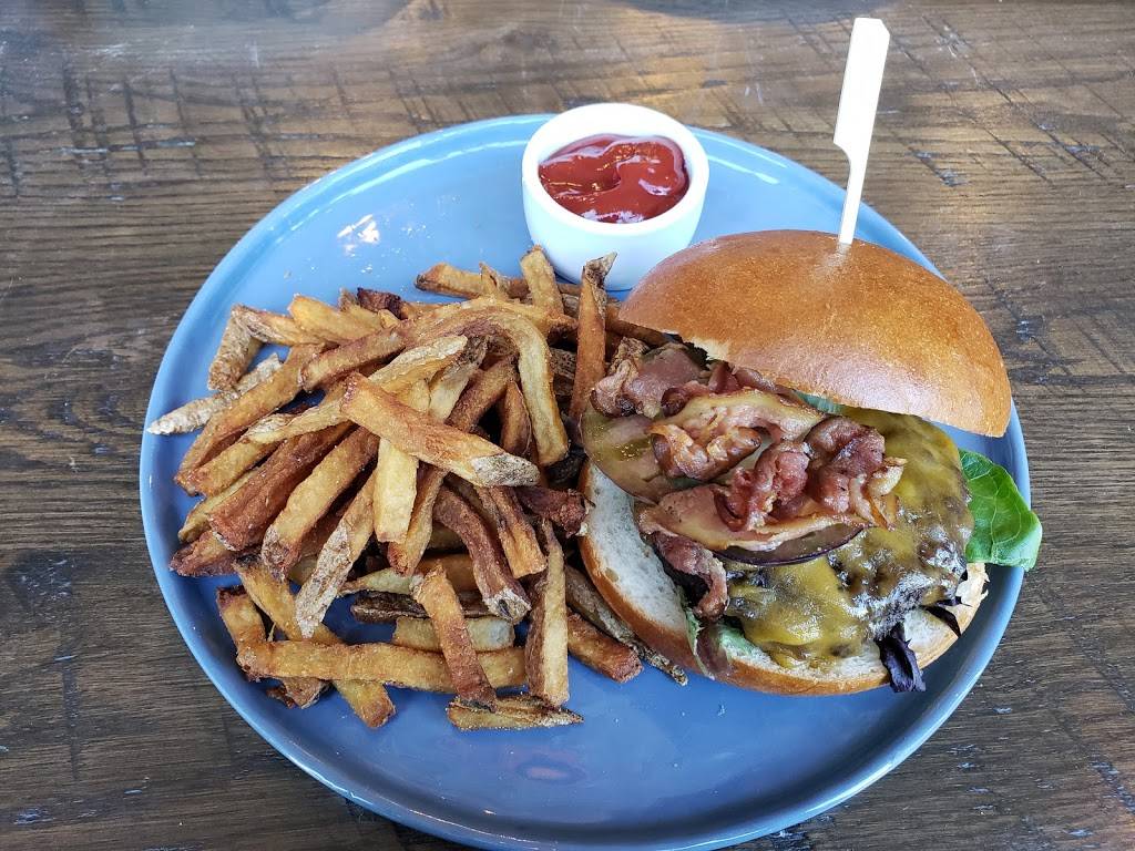 The Wild Feast Cafe | restaurant | 88 N Village Ave, Rockville Centre, NY 11570, USA | 5166652124 OR +1 516-665-2124