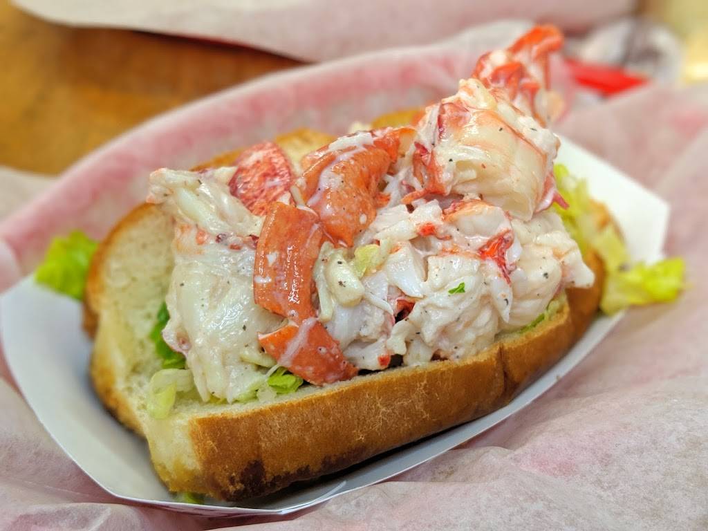 Miller Brothers Seafood | restaurant | 849 Forest Ave, Portland, ME 04103, USA | 2075364483 OR +1 207-536-4483