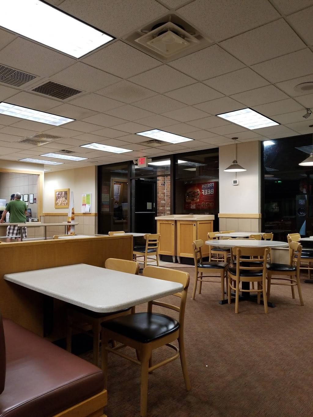 Wendys | restaurant | 131 Genesee St, Oneida, NY 13421, USA | 3153632212 OR +1 315-363-2212