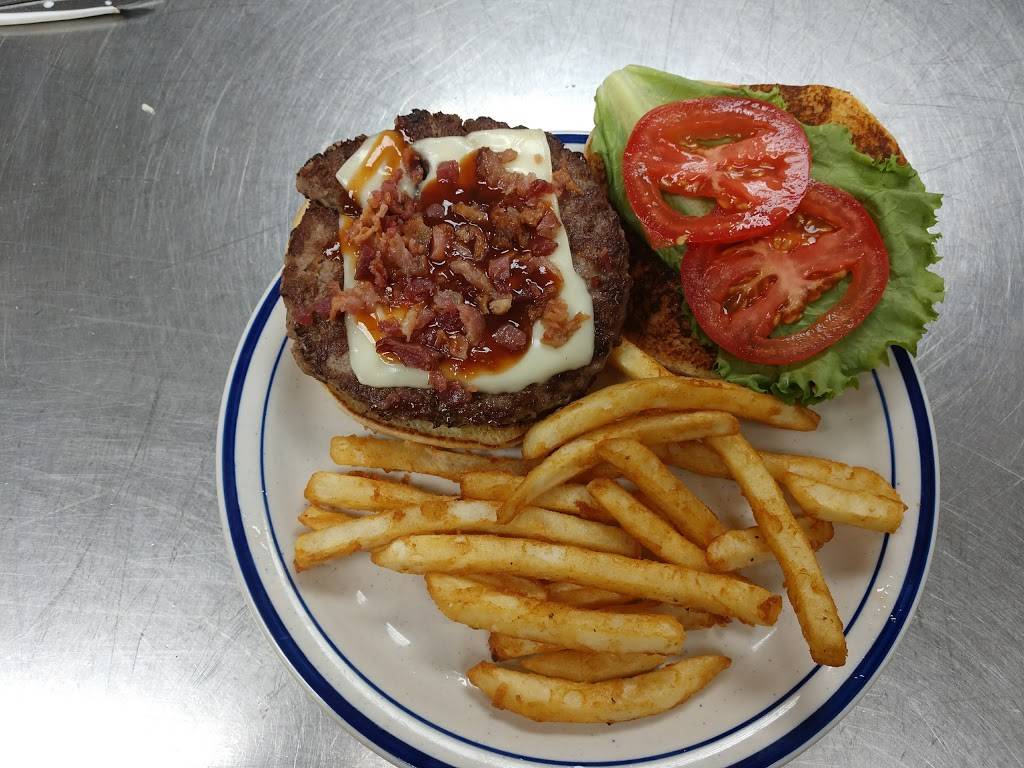 Karens Country Kitchen | restaurant | 415 W Main St, Collinsville, OK 74021, USA | 9183712190 OR +1 918-371-2190