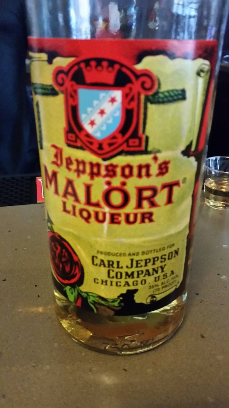 Sports Corner Bar & Grill | restaurant | 956 W Addison St, Chicago, IL 60613, USA | 7739291441 OR +1 773-929-1441