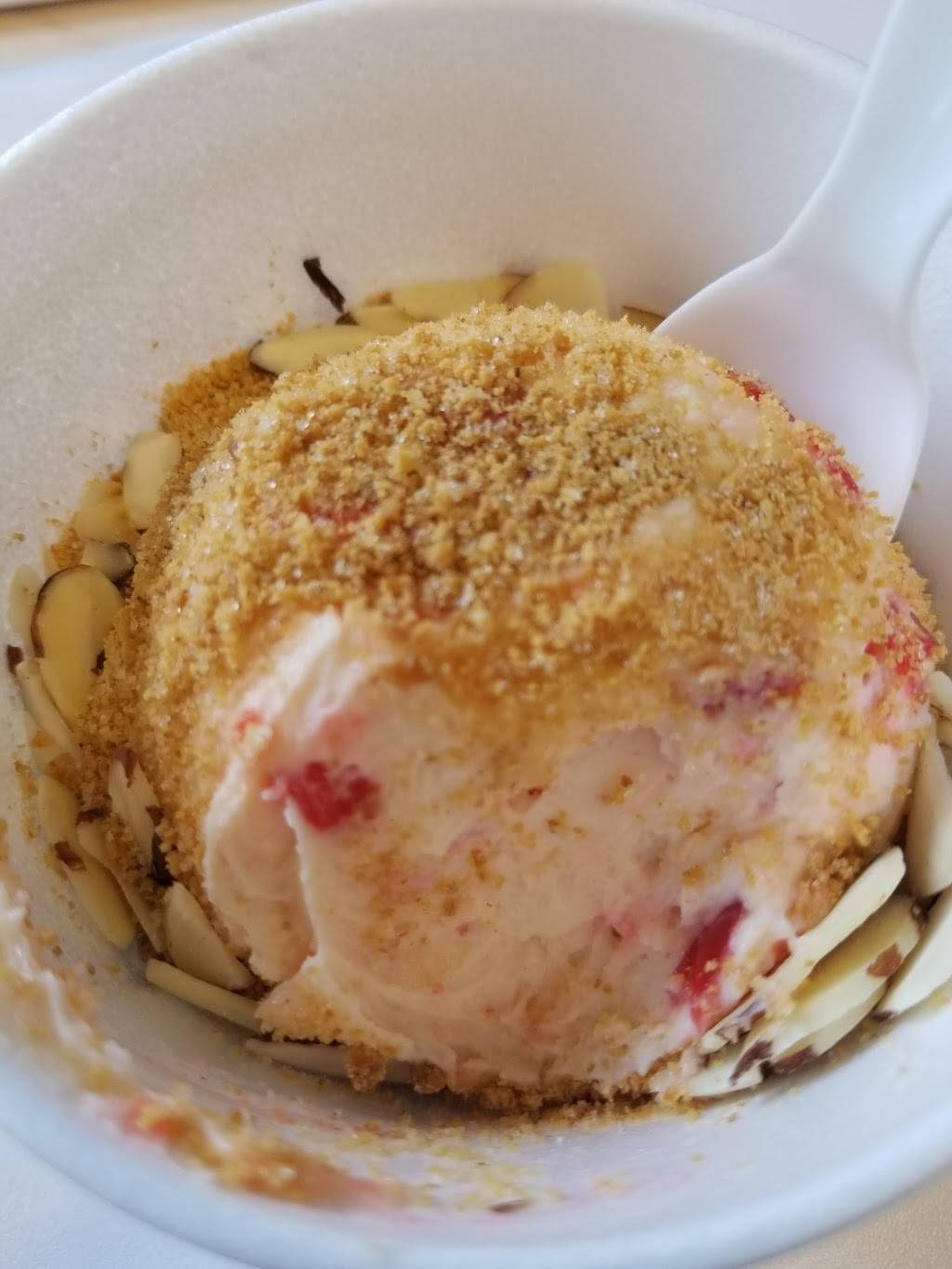 C.Y.O.C. Create Your Own Cheesecake and Cheesesteak - North Chic | meal takeaway | 2314 Green Bay Rd, North Chicago, IL 60064, USA | 8475781111 OR +1 847-578-1111